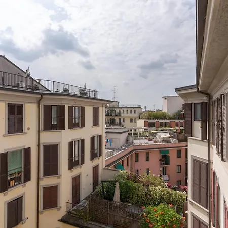 The Rent - Comfortable Near S Ambrogio Milaan