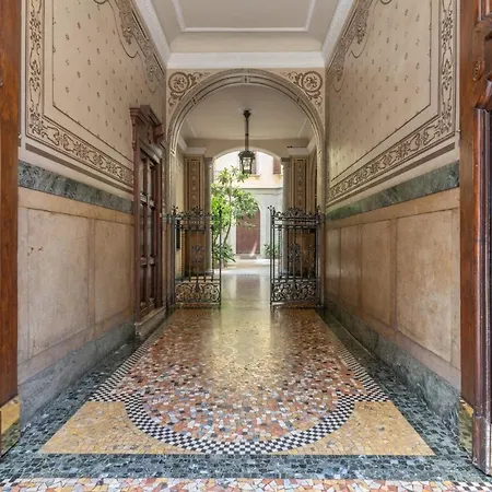 Apartman The Rent - Comfortable Near S Ambrogio *